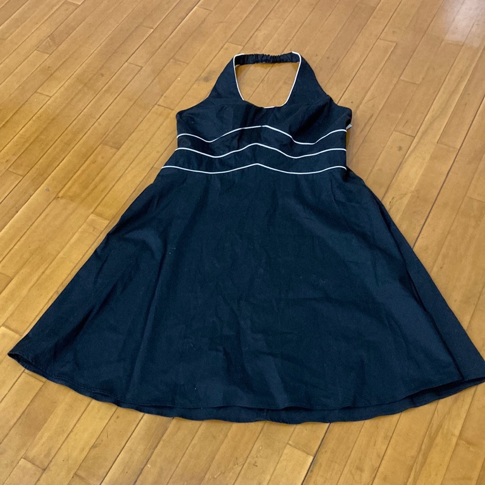 NWT Kim Rogers black/white halter dress. sz. 16